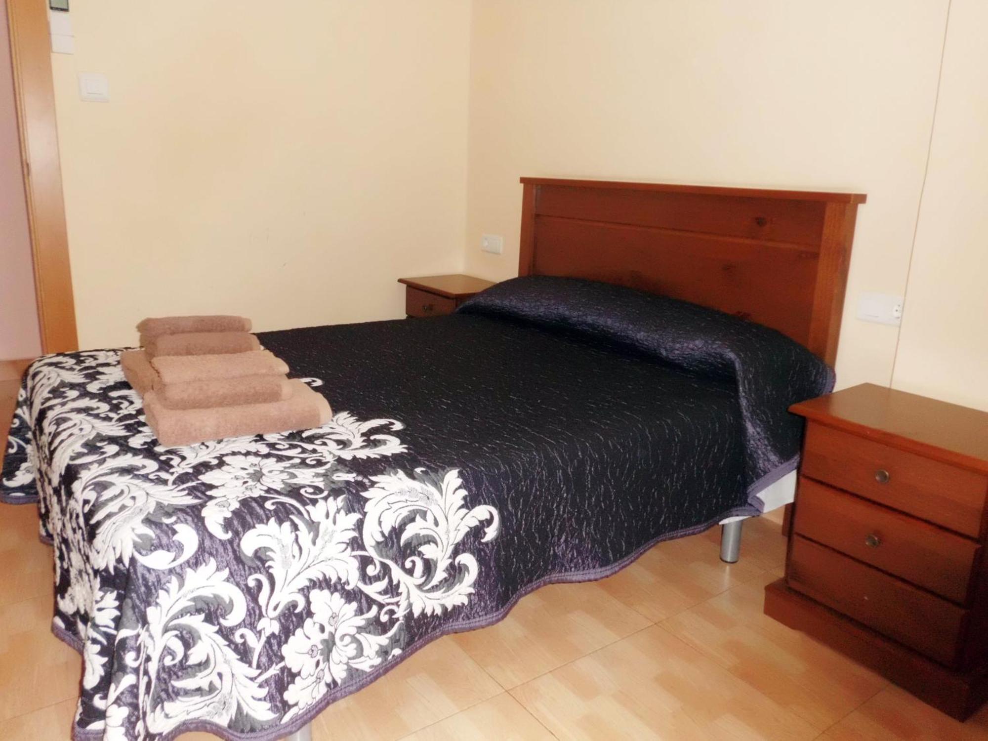 Hostal Abastos Валенсія Екстер'єр фото