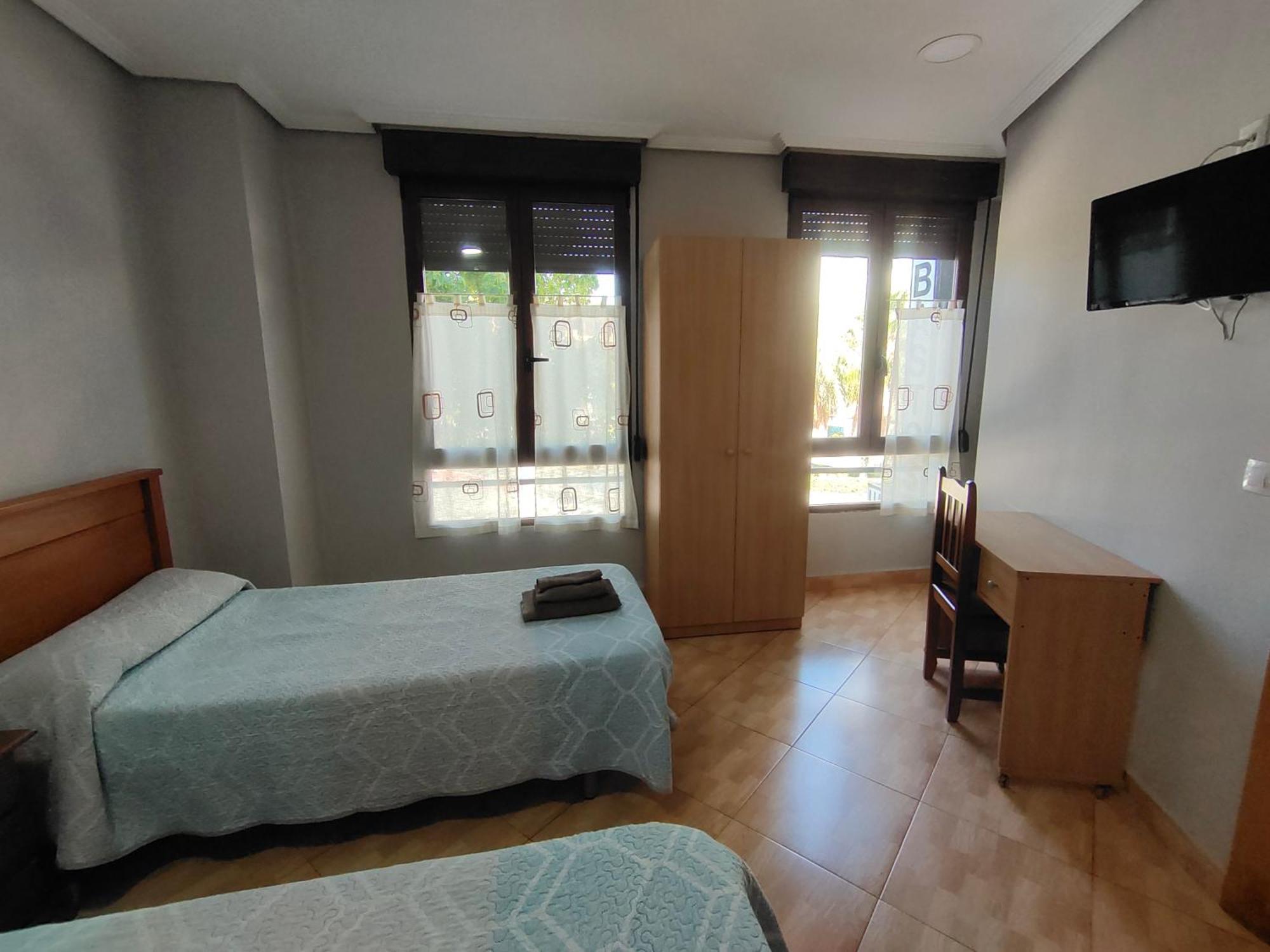 Hostal Abastos Валенсія Екстер'єр фото